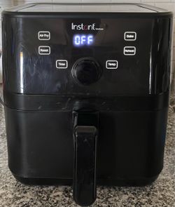 Instant Vortex Air Fryer 5.7 Quart Black