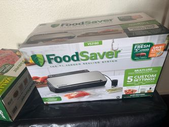 FoodSaver Vacuum Sealing System
