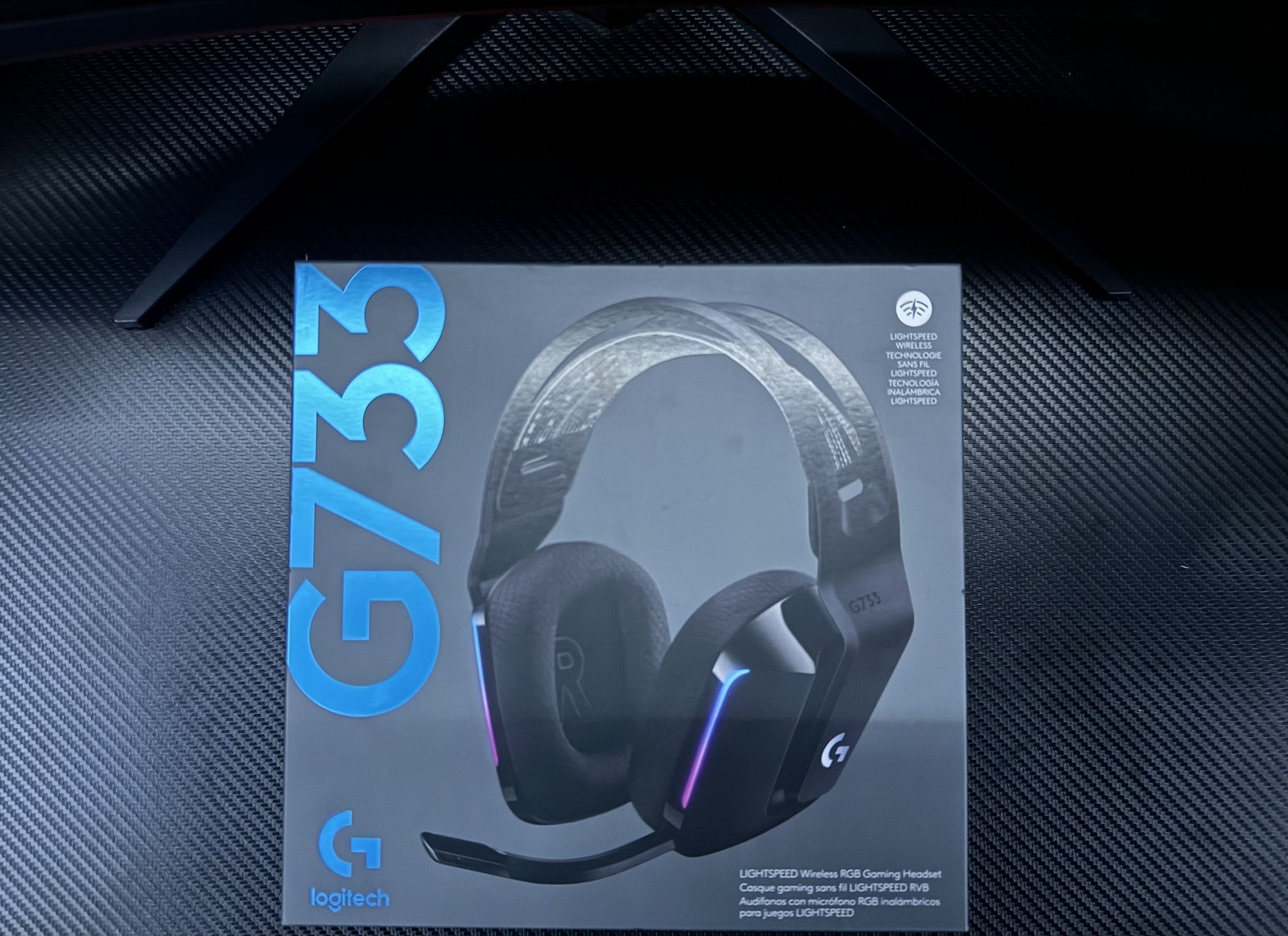 Logitech G733 Wireless Gaming Headset