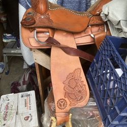 SADDLE