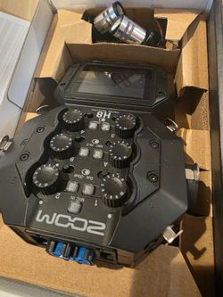 Zoom H8 Handy Recorder