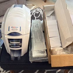 MagiCard  Enduro+ Badge printer and supplies