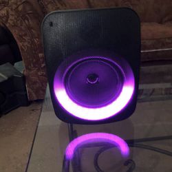 bosons Rave Bluetooth Speaker In Excellent Condition