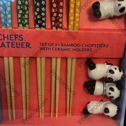 Chefs Atelier Set Of 5 Bamboo Chopsticks With Ceramic Panda Holder $20