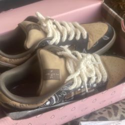 Travis’s Scott  Nikes Shoes