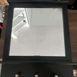 Mirror Key Hanger 