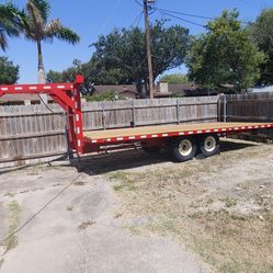 20 ' Gooseneck 8ft Wide