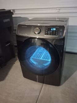 Samsung Gas Dryer With Steam Function Excellent Working Condition