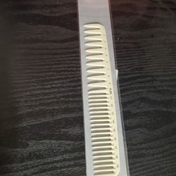 New Hair Cutting Comb