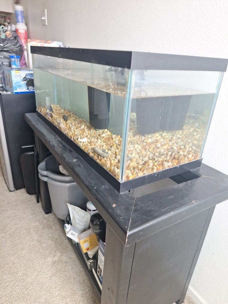 Tank + Stand