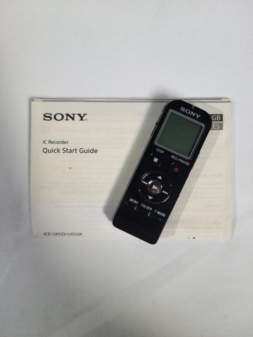 Sony ICD-UX533BLK 4GB Memory 3-in-1 Digital Voice Recorder with USB - Black