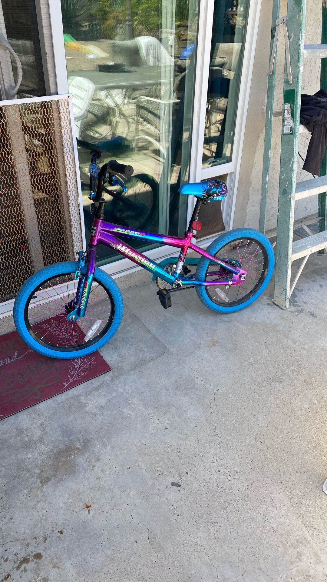 Small Bike For Girl. Genesis 18.