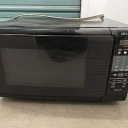 Microwave (works!)