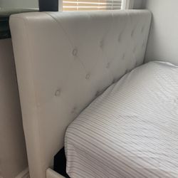 Full Bed Frame 