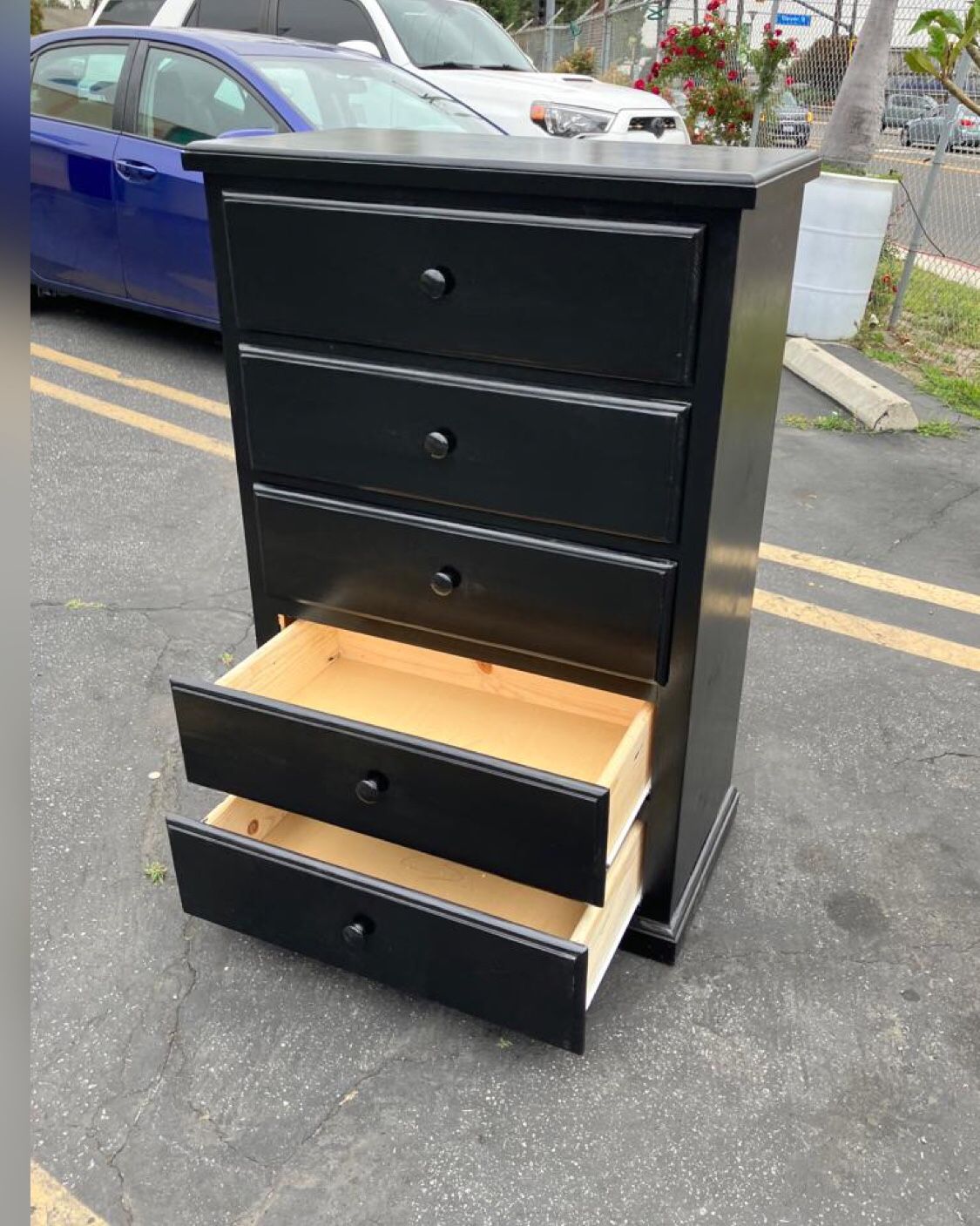Dresser