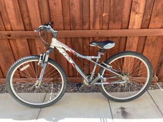 GT Aggressor Mountain Bike