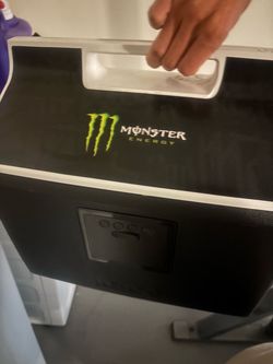 Monsters speaker ice chest