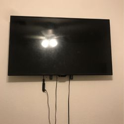 45 Inch Insignia Tv With Onn Smart Tv 