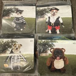 Dog Costumes 