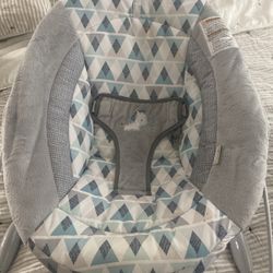 Ingenuity self rocking bouncer 