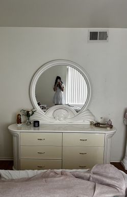 Post Modern Lacquer Dresser And Mirror