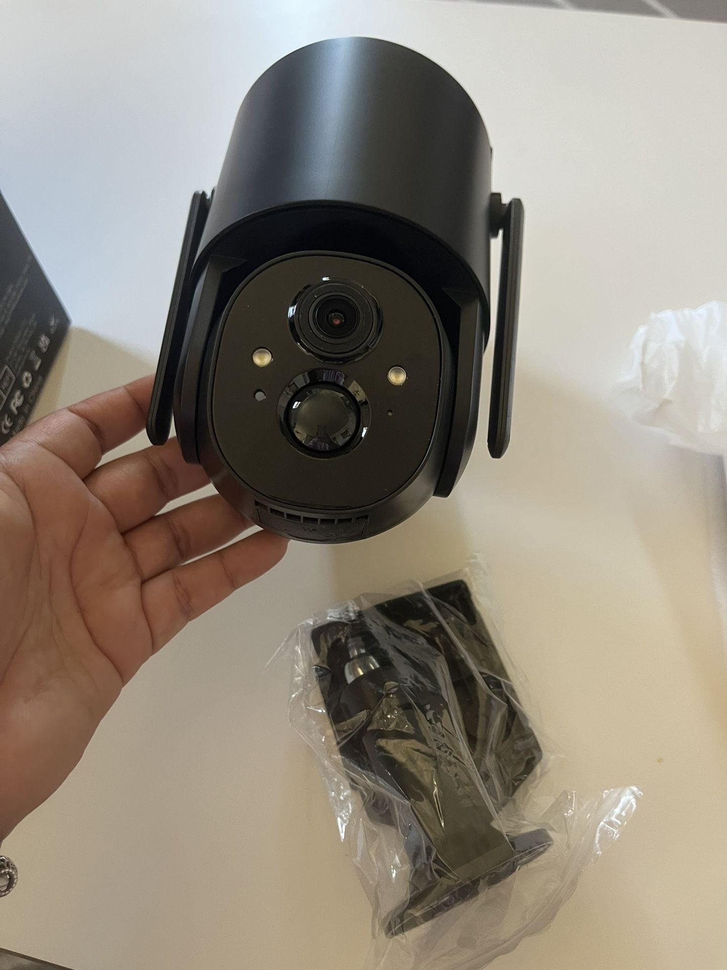 Outdoor WiFi Solar Battery Camera 