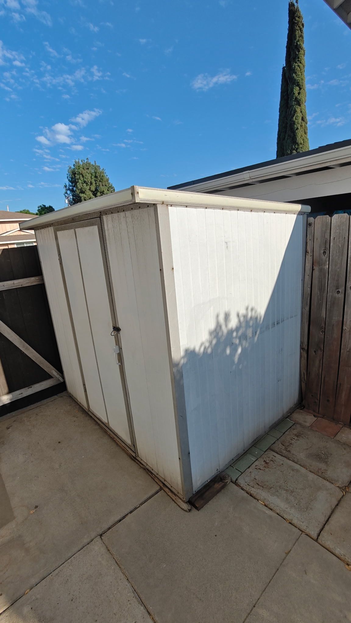 Metal Outdoor Storage Shed – Lockable, Great for Tools or Garden Supplies