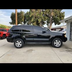 2007 Jeep Grand Cherokee Laredo