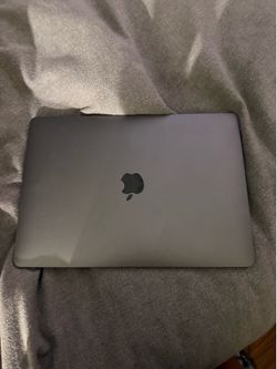 MacBook Air Retina 13 inch 8GM