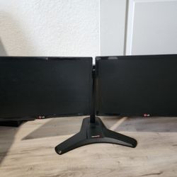 Dual 22" LG Monitors With base In Perfect Working Condition