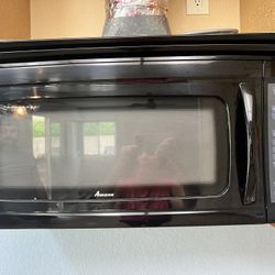 Microwave Oven