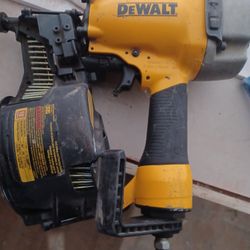 Dewalt Siding Gun