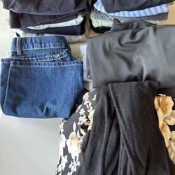 Girls size 7/8 clothes bag