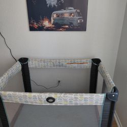 Portable Infant playard