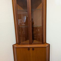 Mid Century Teak Corner Cabinet With Lock 