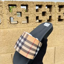 Burberry Slides 