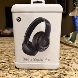 Beats Studio Pro