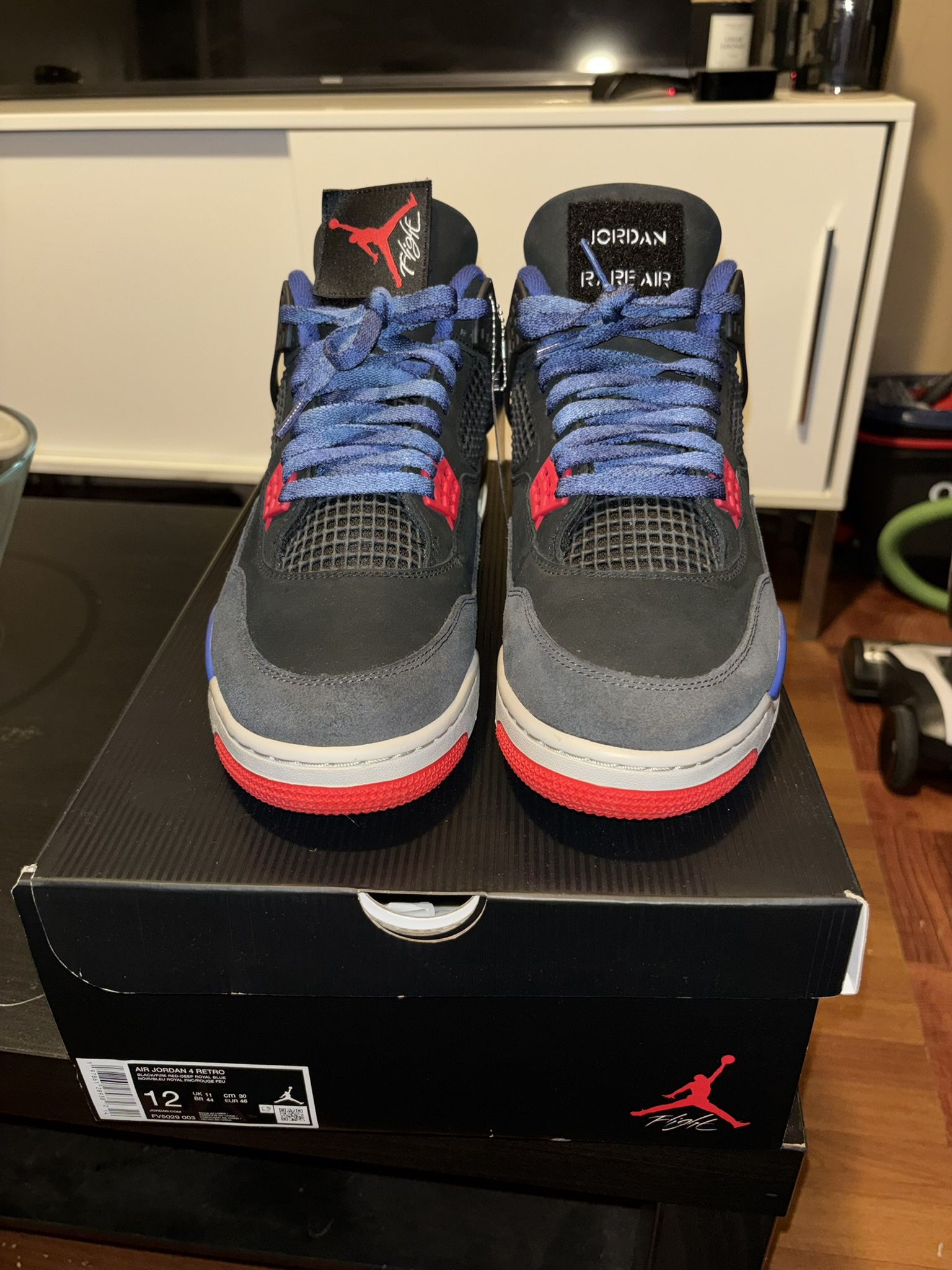 Jordan Retro 4 Rare Air Size 12