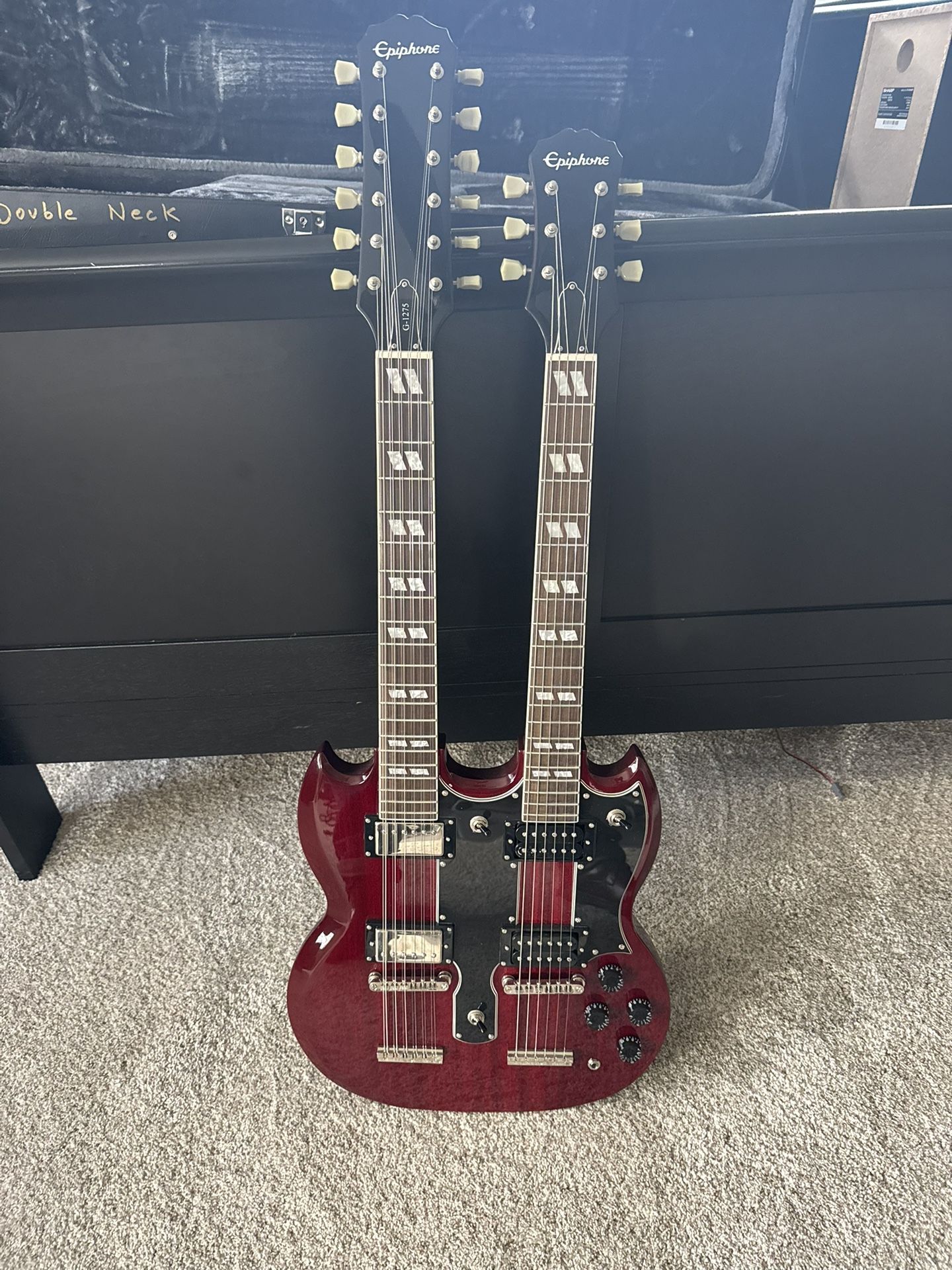 Epiphone G-1275 flawless condition