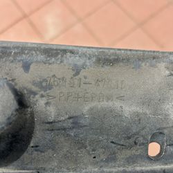 Stock Second Gen Prius Diffuser