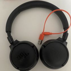 JBL 520BT