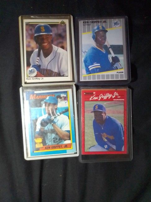 Base Ball Cards 