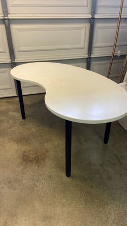 IKEA table
