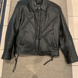 Leather Motorcycle Jacket (Women’s) 