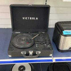 RECORD PLAYER