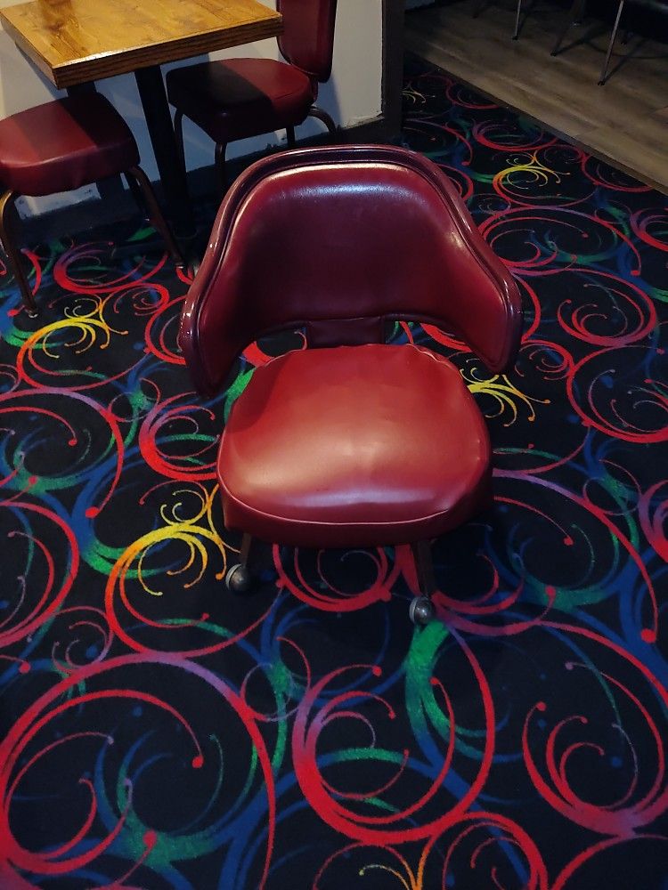 16 Mini Rolling ChairsChairs 50 Each