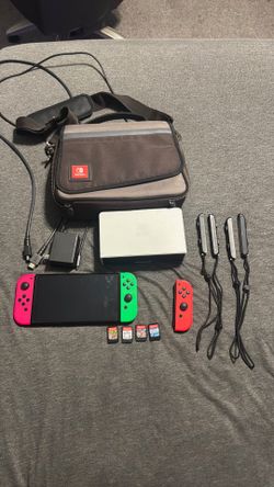 Nintendo Switch Oled and Accesories
