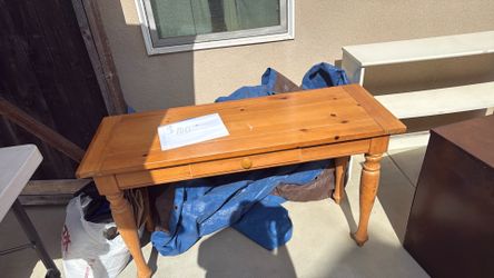 Accent Table