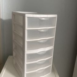 Couple Small drawers  Plastic For accessories