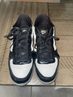 Retro old-school Nikes size 12 great condition